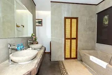 Hotel Wooden Siem Reap