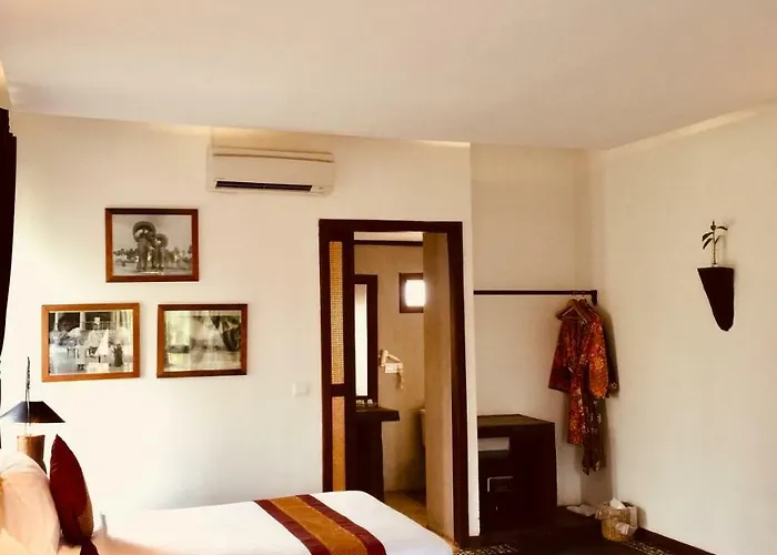 Wooden Hotel 4*