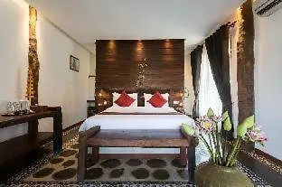 Wooden 4*