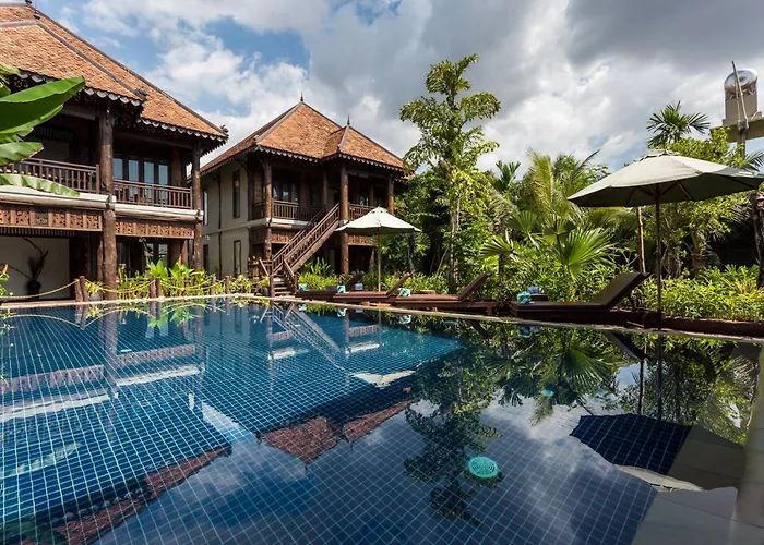 Wooden Hotel 4*